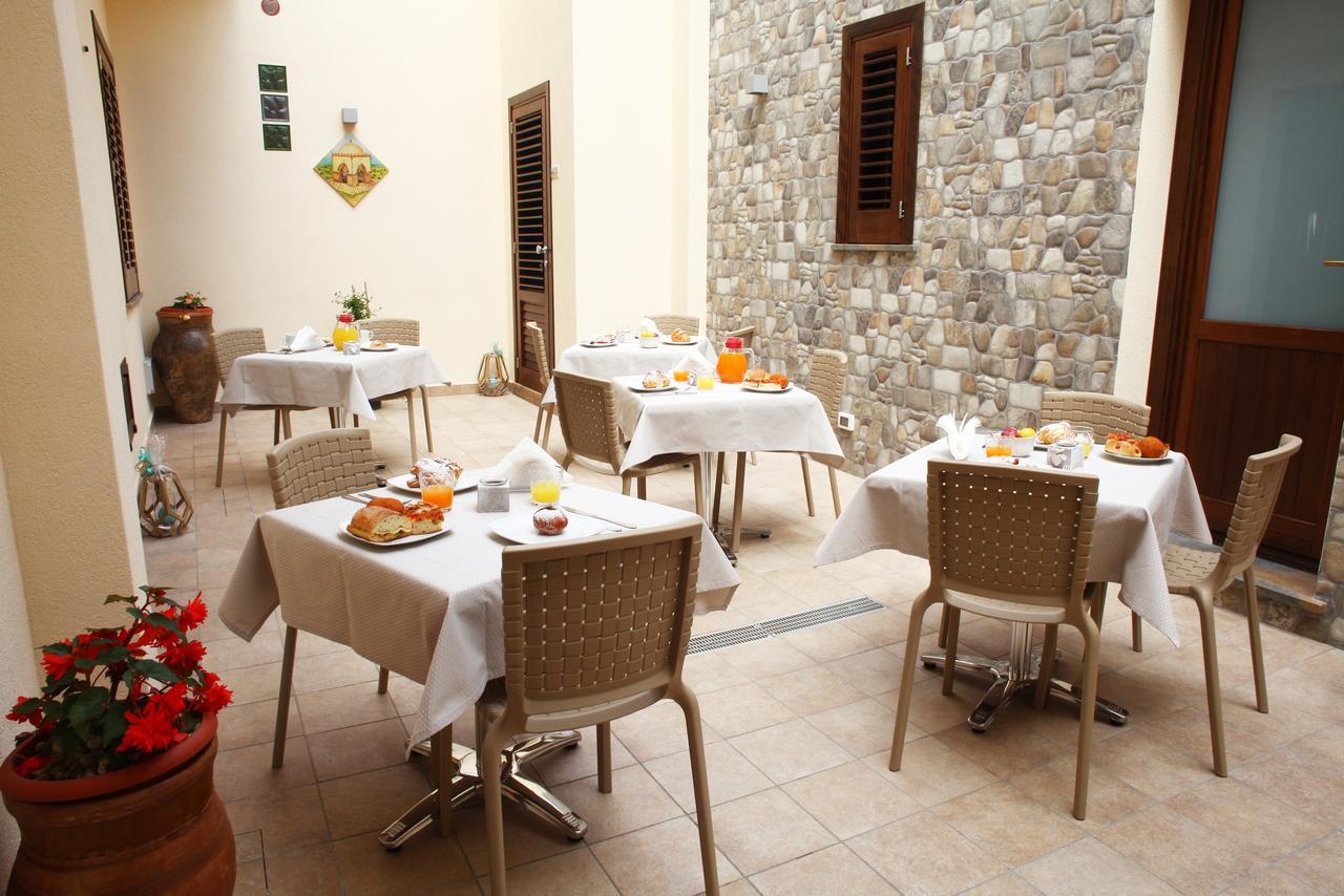 Ninni E Fede San Vito Lo Capo Bagian luar foto